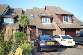3 bedroom Detached f...